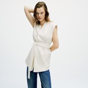 Zara Oversized Belted Vest in Ecru, Size XS-S (Like New)